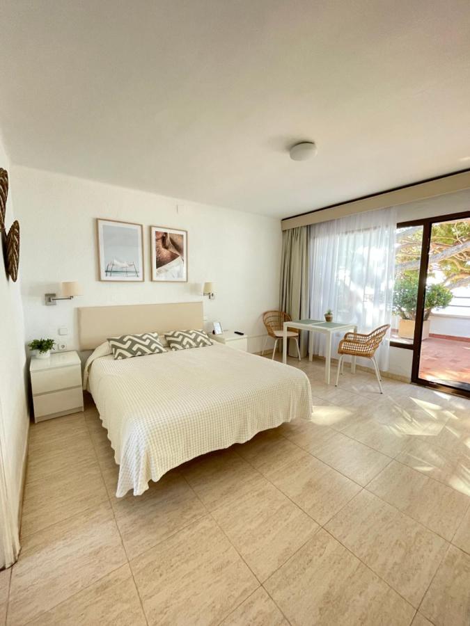 Apartamentos Haus Am Meer กัมบริลส์ ภายนอก รูปภาพ